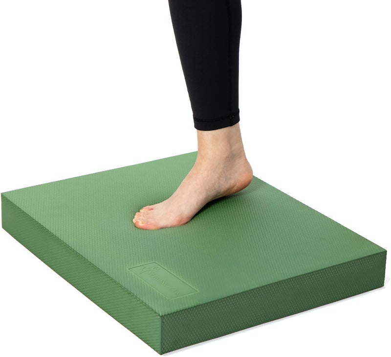 StrongTek وسادة توازن فوم عريضة للغاية للعلاج الطبيعي، 19" × 15.8" × 2.4"، وسادة فوم TPE عالية الكثافة للتمارين، استقرار معزز، قوة مركزية، غير قابلة للانزلاق ومقاومة للماء، للياقة البدنية، اليوغا - Image 1